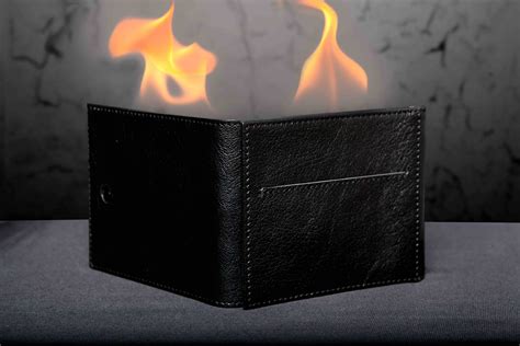 Magic gire wallet